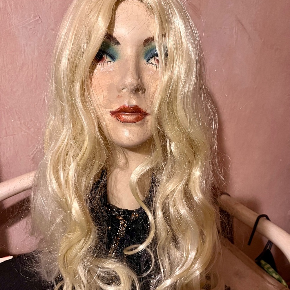 Blonde Wavy Hair Wig